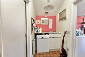 Photo 26- click for photo gallery